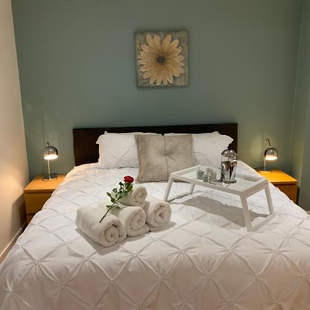 Modern, City Centre, Studio Apartment With Free Wifi, Gym Access, Netflix - West One Шефилд Экстерьер фото